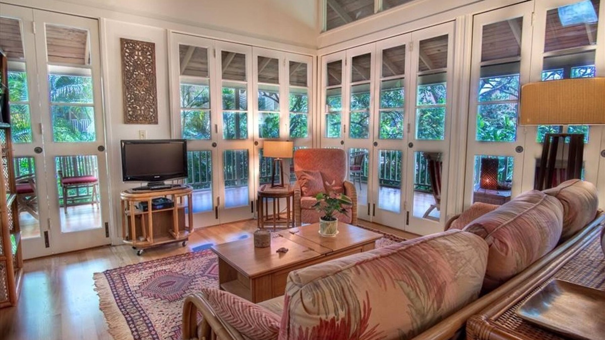 Maunaloa Condo | Secluded Corner Condo w/Nature Views, Wrap-Around Lanai, Free WiFi, Shared Pool