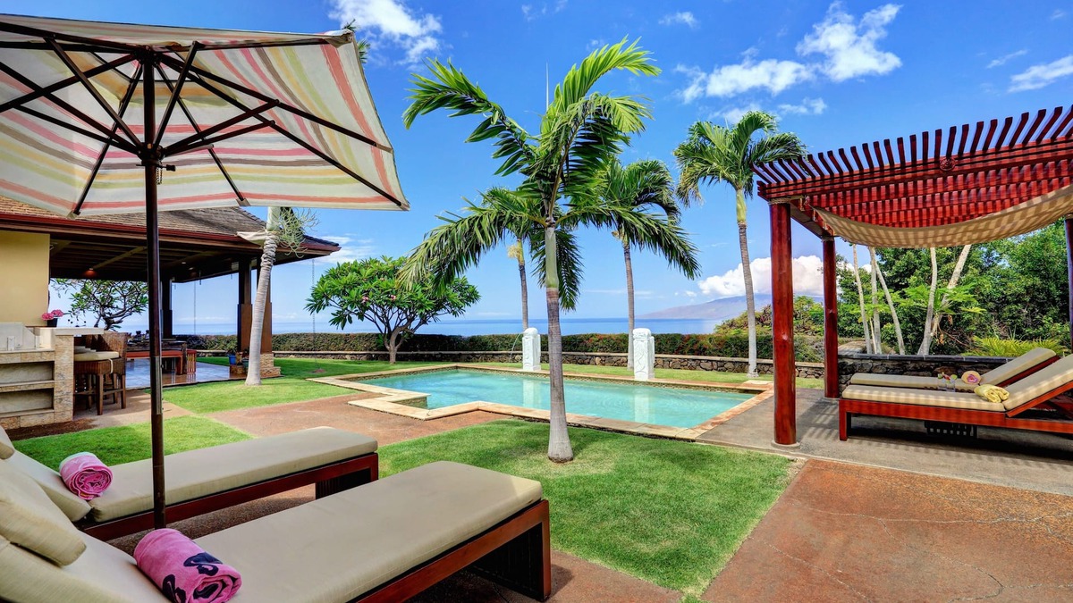 Historic Lahaina Front Street House | Serene and Peaceful with Heated Pool