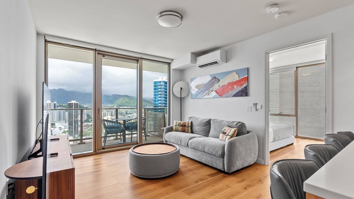 Ala Moana Condo | Sky Ala Moana 3509: 2 BR, 2 BA in Honolulu, Sleeps 4