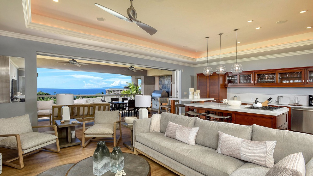 Wailea House | Sleeps 10, Family Favorite, Fully Upgraded Modern Renovated & Decorated Remodel