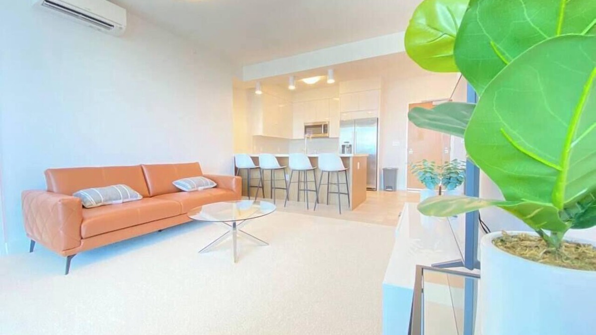 Ala Moana Condo | Sophisticated 2bdrm Condo with Stunning Views