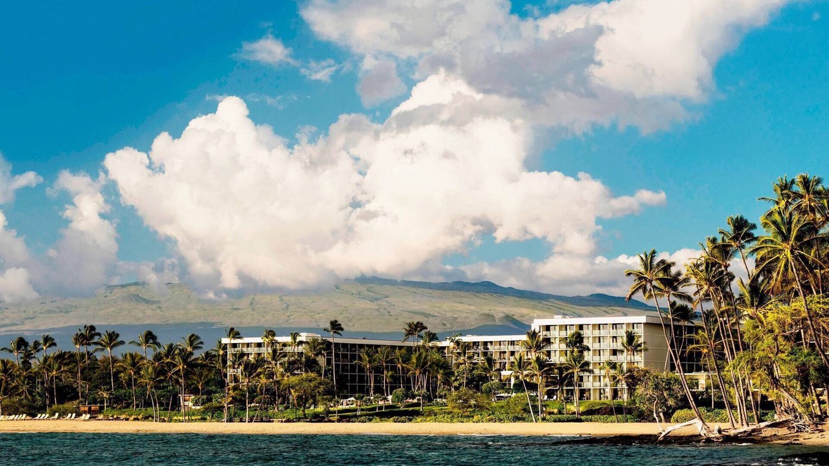 Waikoloa Condo | Spacious 2BR Condo On The Beach - Family Friendly - Beach Gear Rentals!