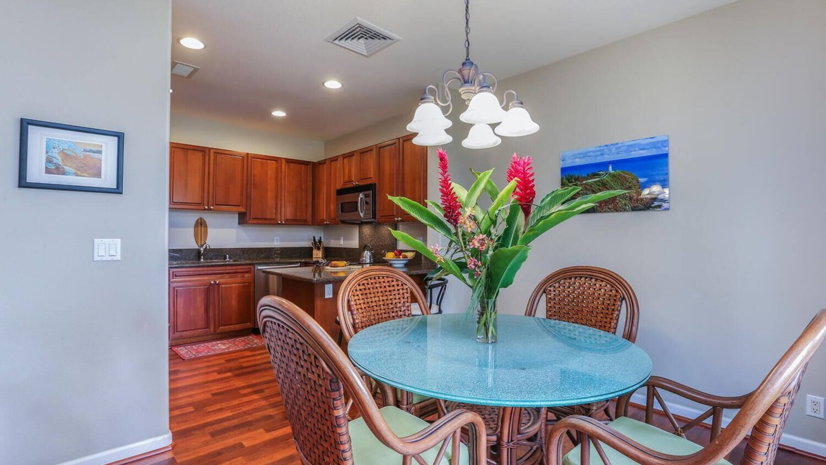 Princeville House | Spacious 3-bdr Pool, Hot Tub and free A/C