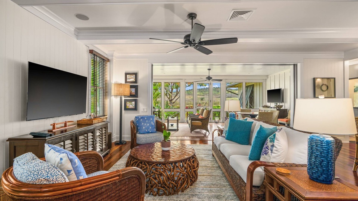 Poipu House | Spacious 3 Bed Cottage w AC, BBQ, Firepit