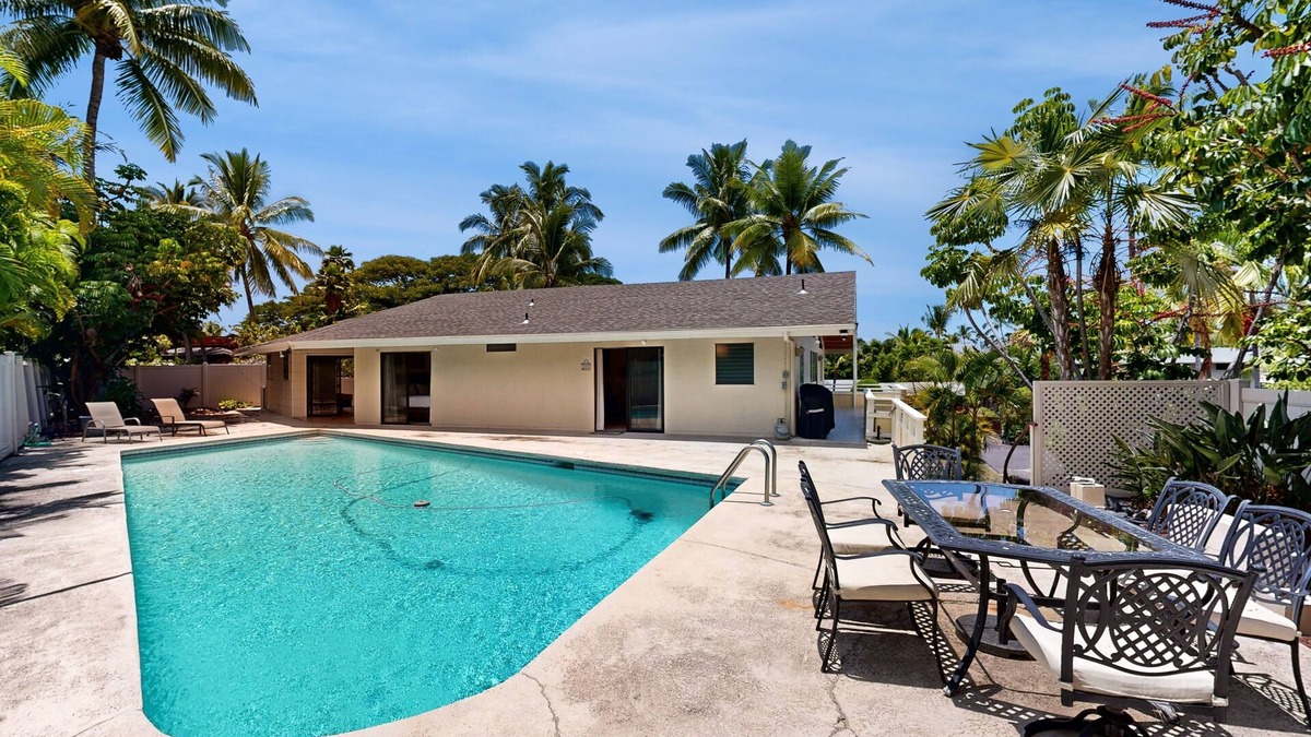 Keauhou House | Spacious getaway with shared pool & screened lanais - conveniently located