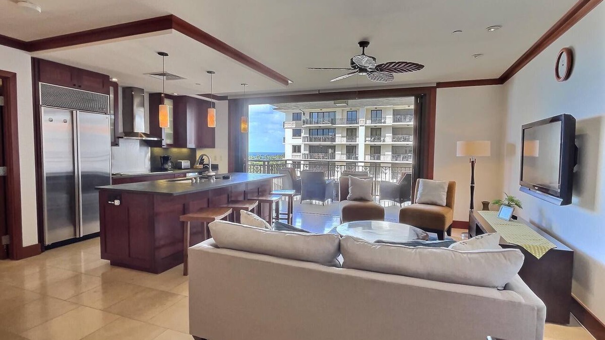 Ko Olina Condo | Spectacular Oceanview Luxurious 3br Suite at Ocean front Beach Villas: O721