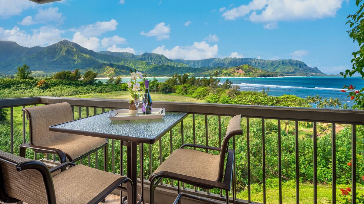 Princeville Condo | Spectacular Views of Hanalei Bay and Bali Hai