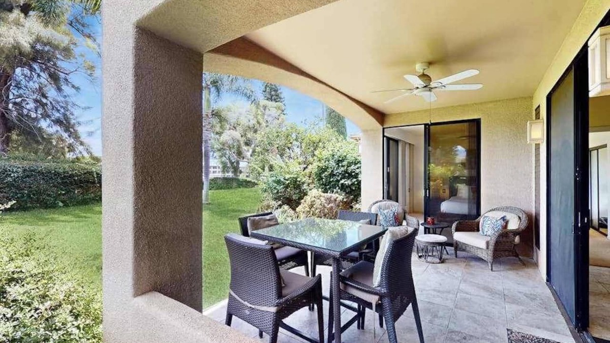 Waikoloa Condo | Stay Close to Dining in a Home with Central AC & Heated Pool