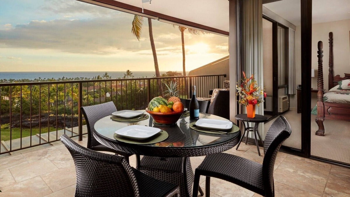 Keauhou Condo | Stunning 5 Star Ocean View Condo with all the Amenities!