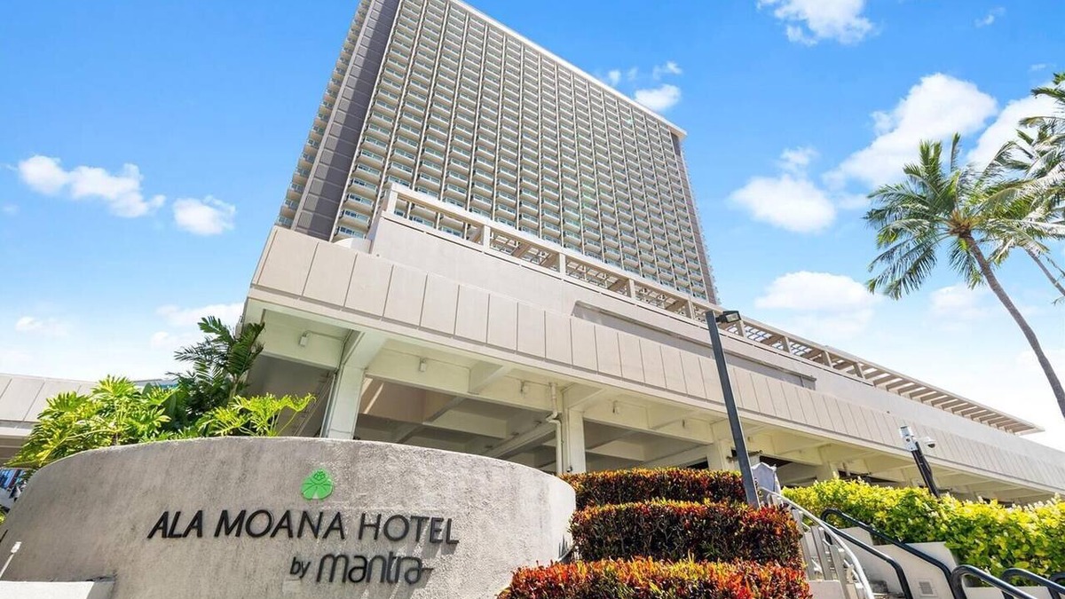 Ala Moana Apartment | Stunning Ala Moana 2501