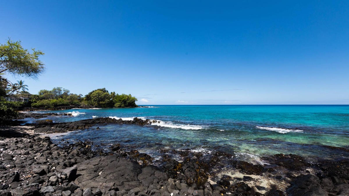 Kailua-Kona Condo | Stunning Ocean View Getaway in Kona!