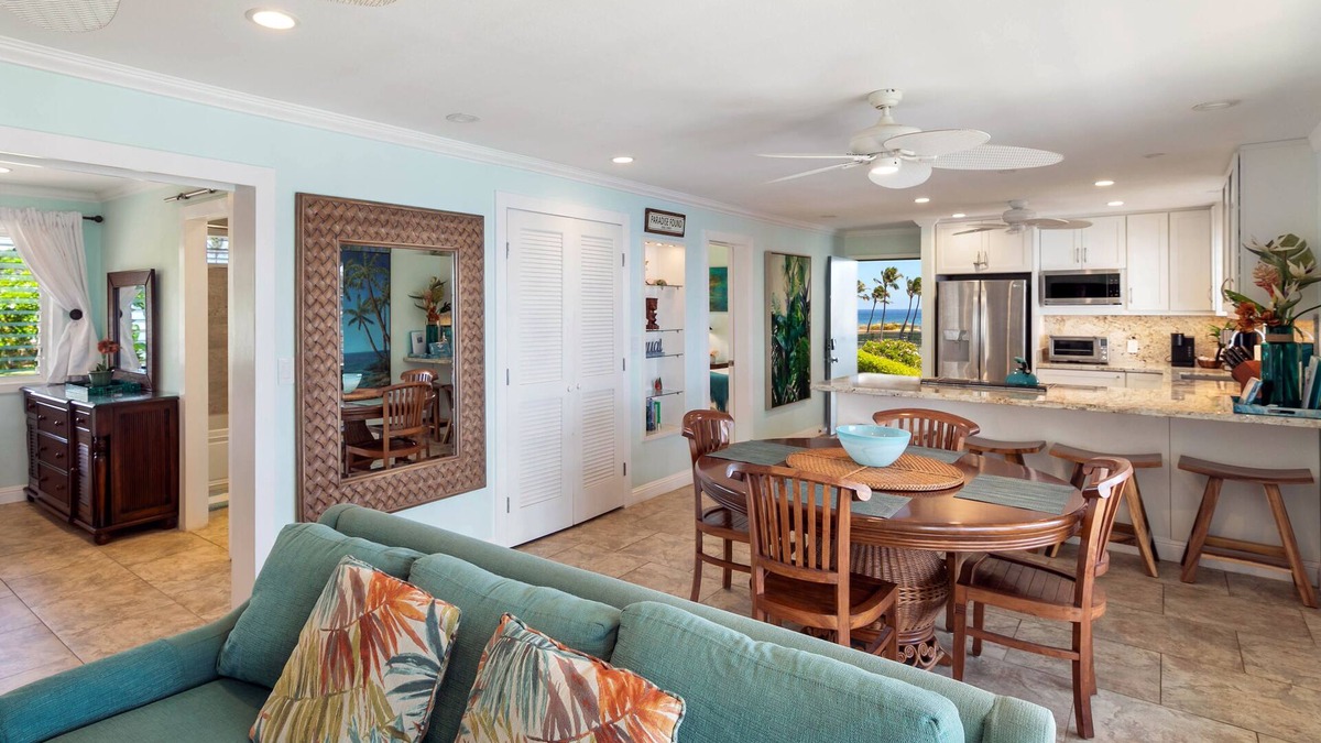 Poipu Condo | STUNNING OCEANFRONT PENTHOUSE 2Bd/2Ba *Fully Renovated, Pool * Poipu Palms Koloa