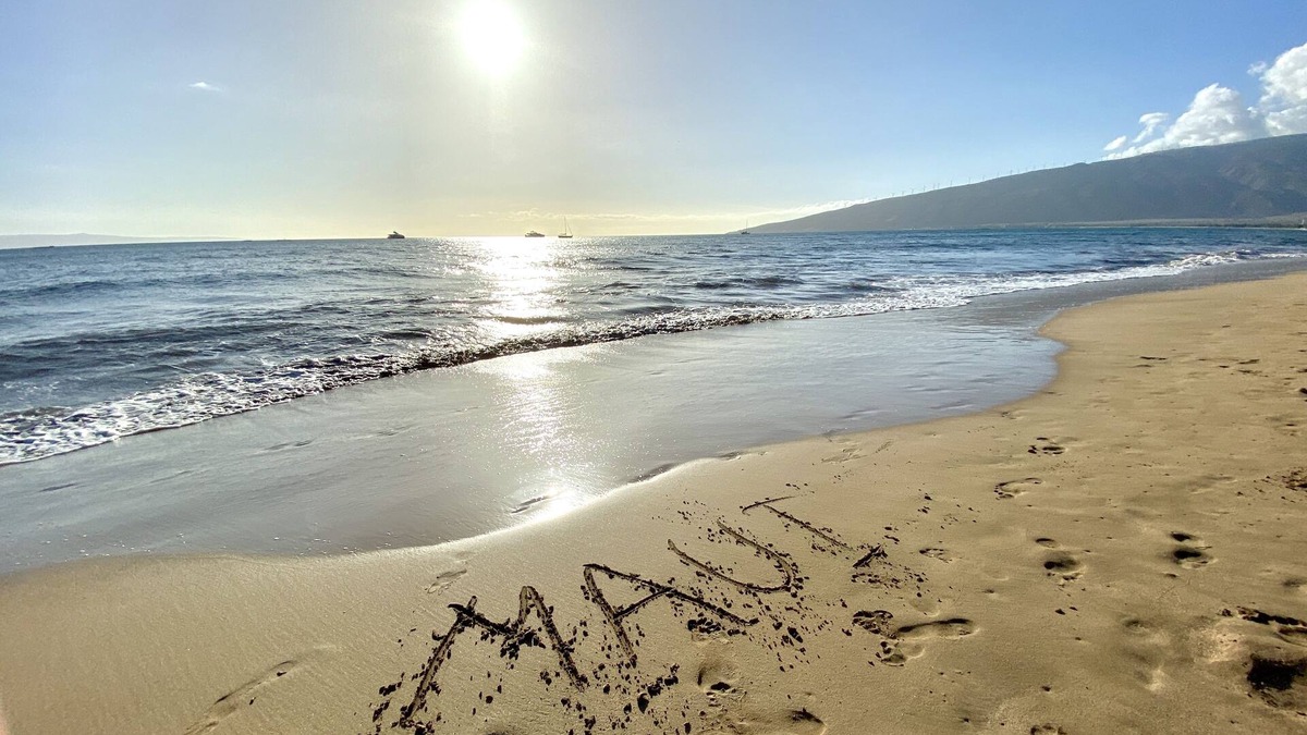 Kihei Condo | SUGAR BEACH BLISS - NEW REDESIGN - Luxury Beachfront CORNER + NEW 5 STAR!