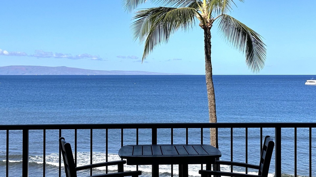 Kihei Condo | Sugar Beach Oceanfront Condo with Spectacular Views and Steps to the Beach