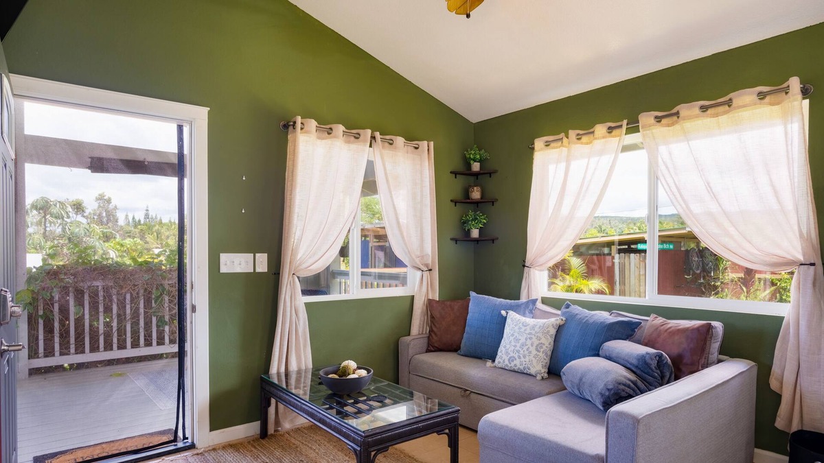 Kehena House | Sunset-view tropical escape on Red Road w/ fruit trees & W/D - snowbird-friendly