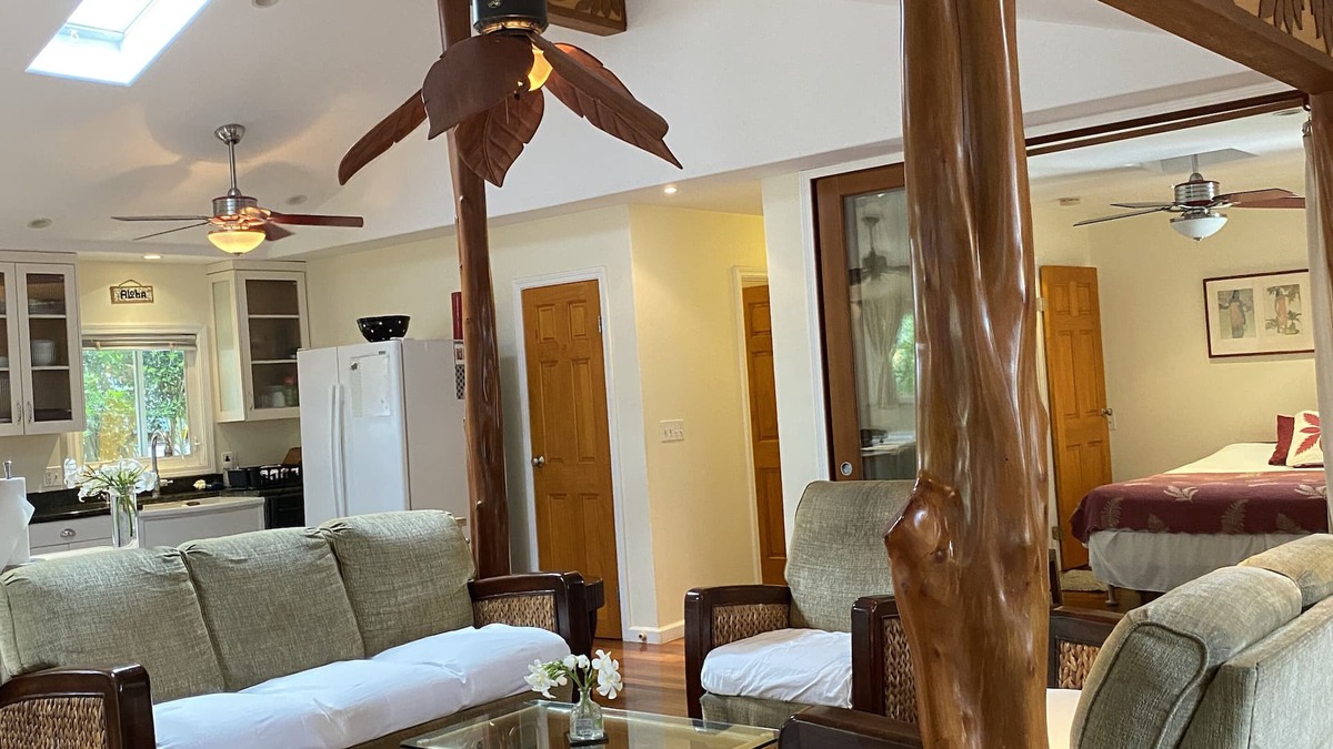 Pupukea House | Surf Ohana House, on Sunset Pt. w parking space, bikes