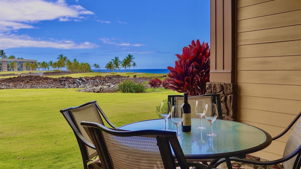 Waikoloa Condo | Surreal ocean front view and breezes at Hali'i Kai at Waikoloa Beach Resort