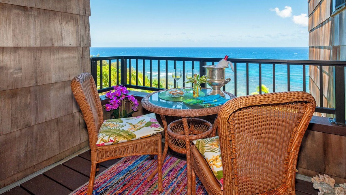 Princeville Condo | The BEST oceanfront view from updated romantic Hawaiian gem
