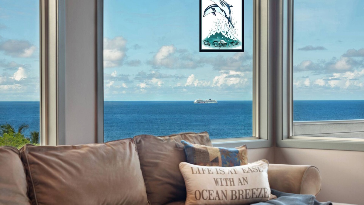 Princeville House | The Dolphin Hale - Deluxe Ocean View family home full of ALOHA!