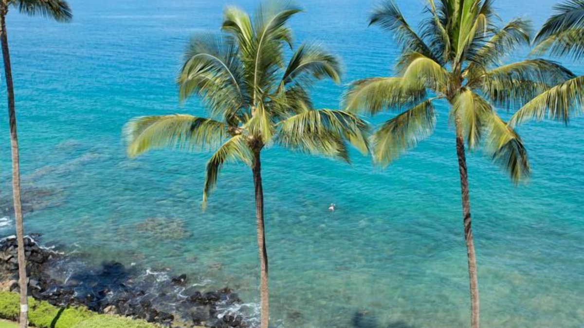 Kihei Condo | Top Floor Unit ~ Endless Ocean Views