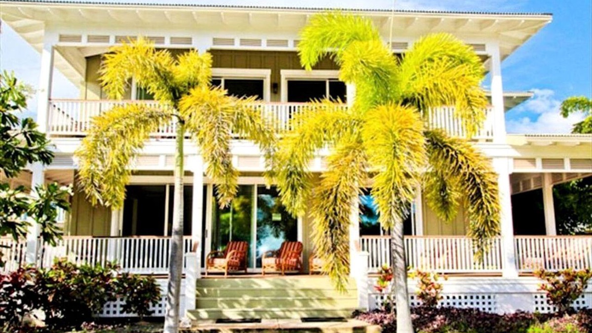 Kekaha Villa | Tropical Getaway for 10 with Swimming Pool in Kekaha, Hawaii