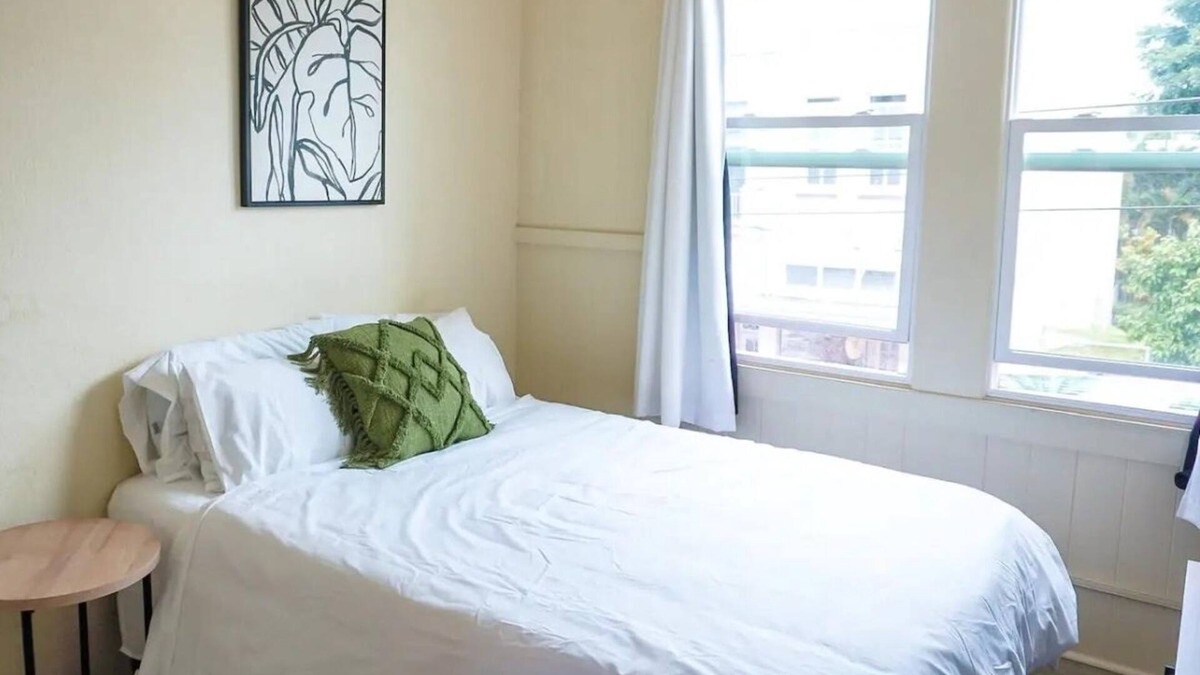 Hilo Apartment | Tropical Hilo Retreat, 2-Bed Heart of Hilo