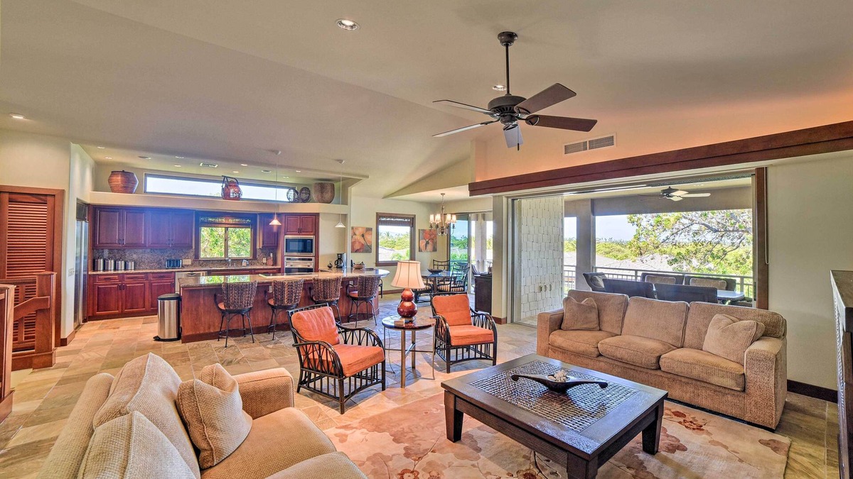 Kamuela Villa | 'Tropical Paradise' Resort Villa: 1 Mile to Beach!