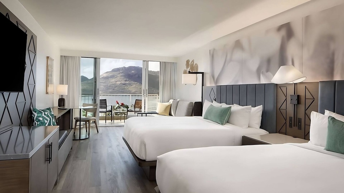 Lihue Hotel | Unforgettable Getaway on Kaua'i's Hidden Gem! 2 Ocean View Rooms w/Balconies!