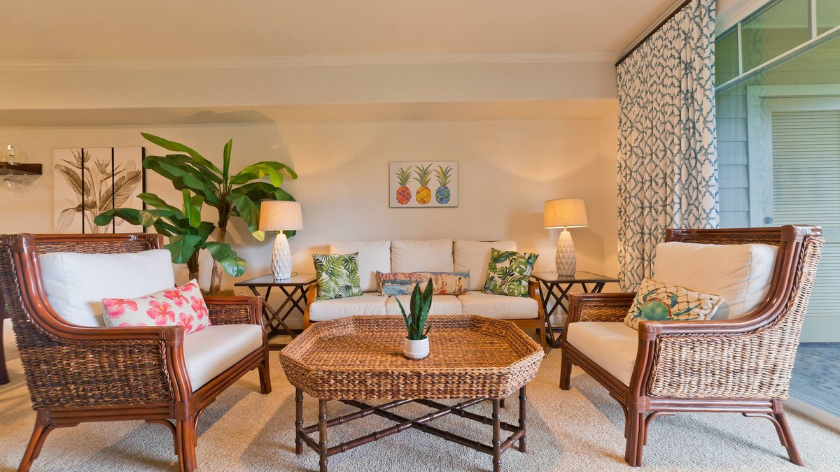 Waikoloa Condo | Unleash your inner golfer: Book our condo and enjoy golf deals in paradise!