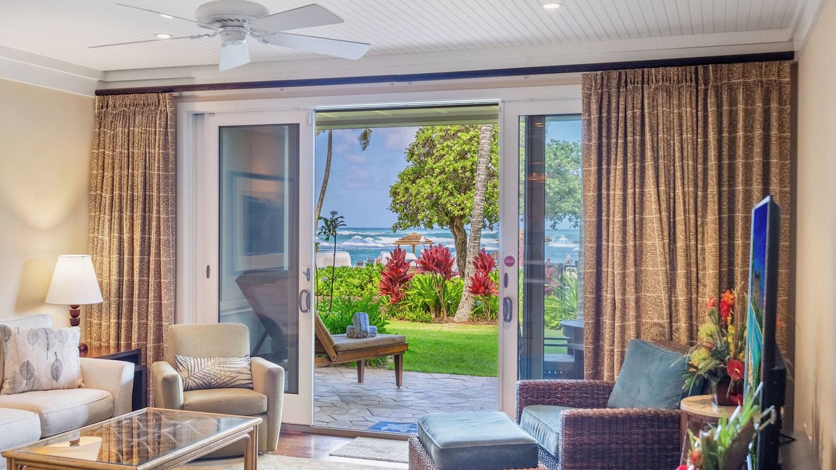Kahuku Villa | Villa 103: Fall REDUCED 50%! Ocean View Turtle Bay