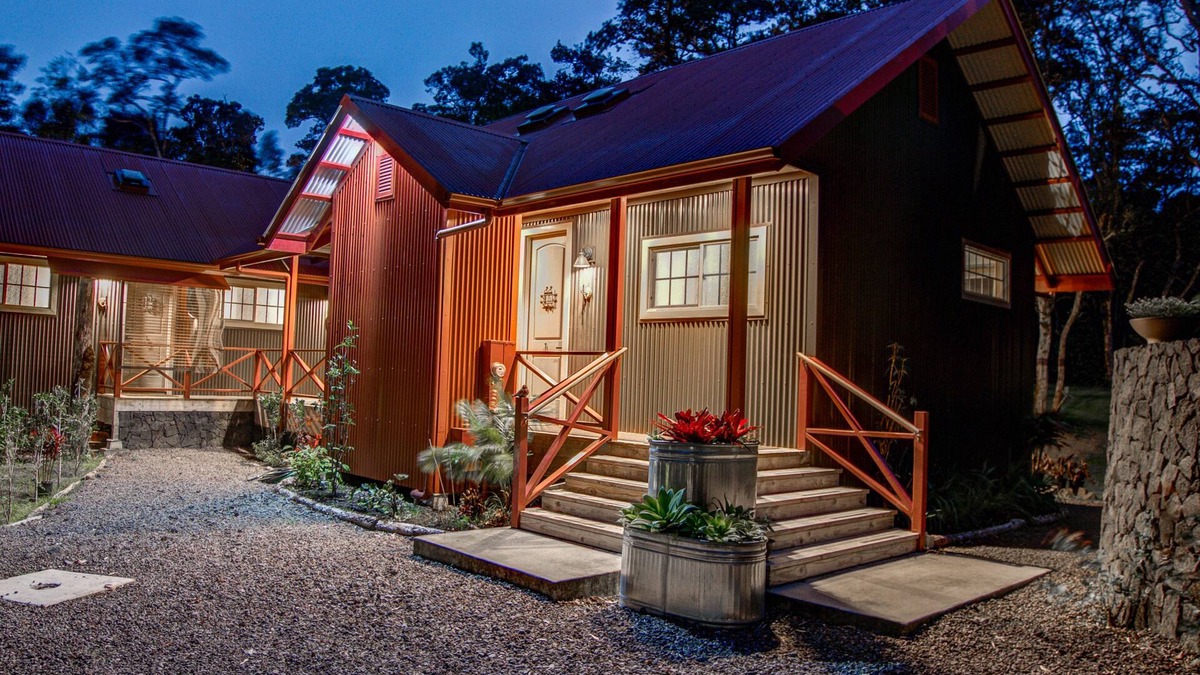 Volcano Hotel | Volcano Village Estates