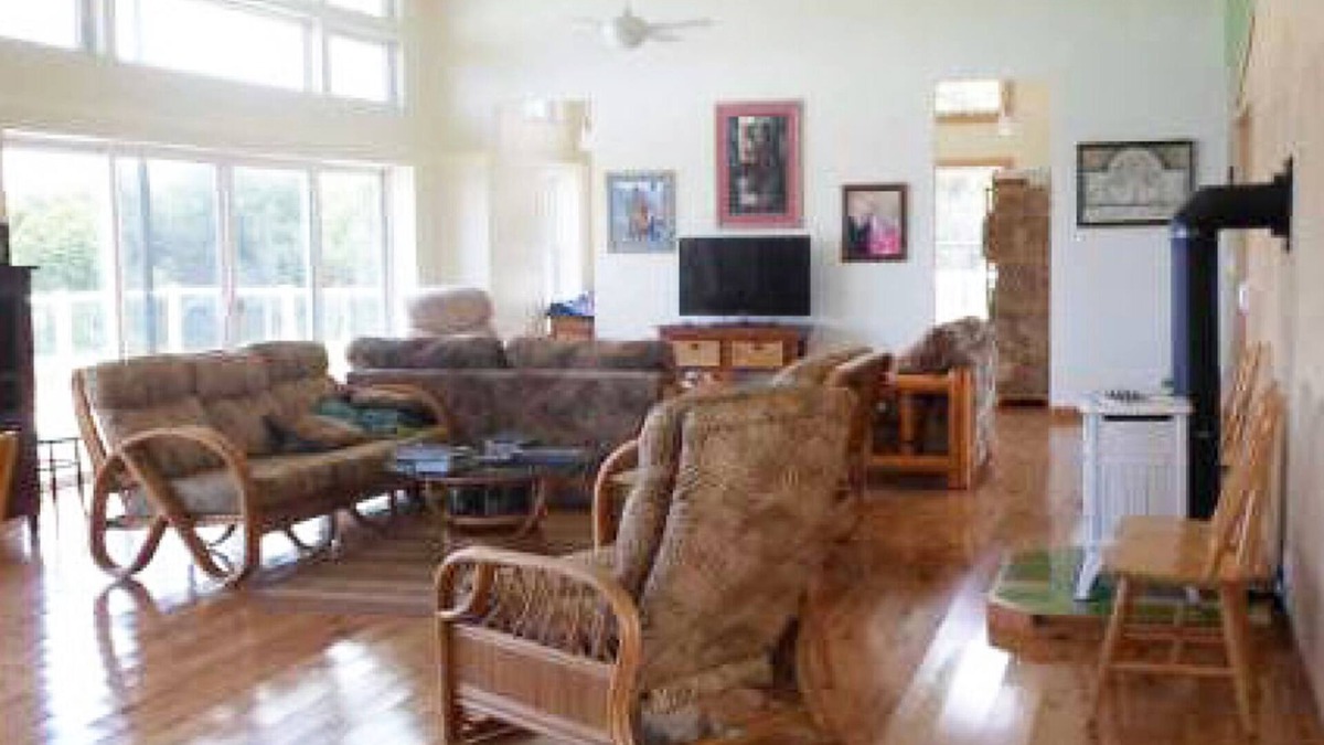 Glenwood Cabin | Volcanoes National Park - minutes away. 25 acre Nature Lodge