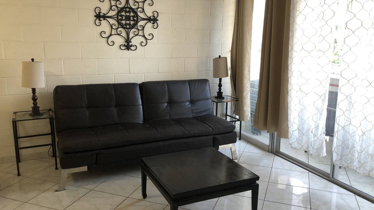 Waikiki Apartment | ~Waikiki~ LOWEST RATES IN AREA ~ 3 Bedroom ~ Fully Furn ~ Blocks to Beach ~