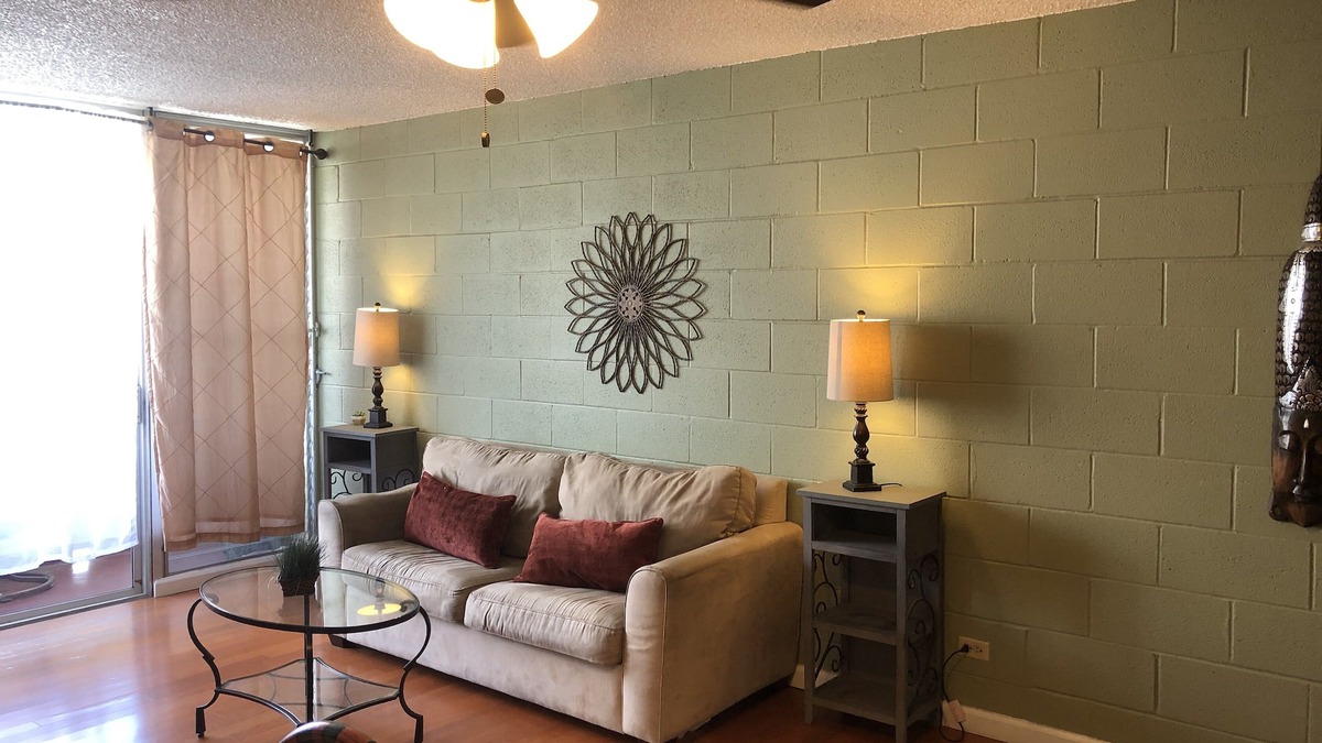 Waikiki Apartment | ~Waikiki~ LOWEST RATES IN AREA ~ 1 Bedroom ~ Fully Furn ~ Blocks to Beach ~