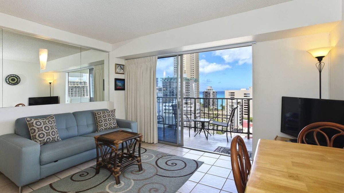 Waikiki Condo | Waikiki Ocean View Suite! Free Parking, Full Kitchen, 5-min walk to beach!