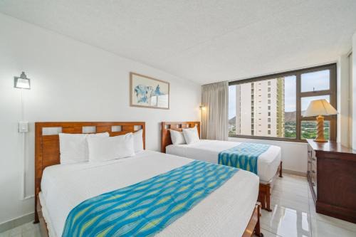 Honolulu Apartment | Waikiki Retreat with Diamond Head Views 2305T1