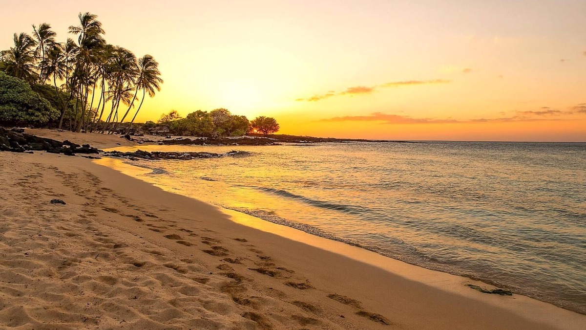Waikoloa Condo | Waikoloa Colony | Ocean View 5 BR, Sleeps 12 | Car Incl. w/6+ Nights | WCV ML-1299 by KBM