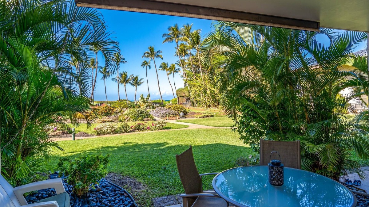 Kihei Condo | Waiohuli Beach Hale #C-112 Oceanfront Complex with Ocean Views! Ground Floor