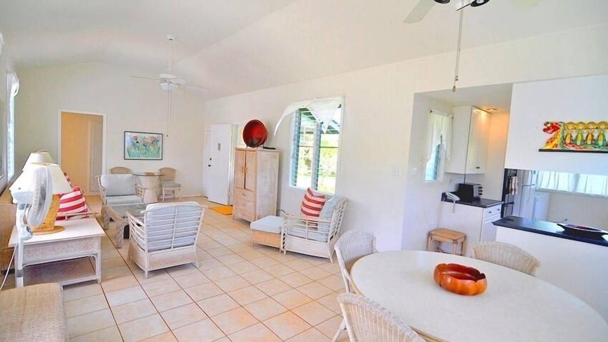 Kekaha Cottage | Walk to Ocean.Privacy. Classic Hawaiian Cottage . - TVNCU #1292