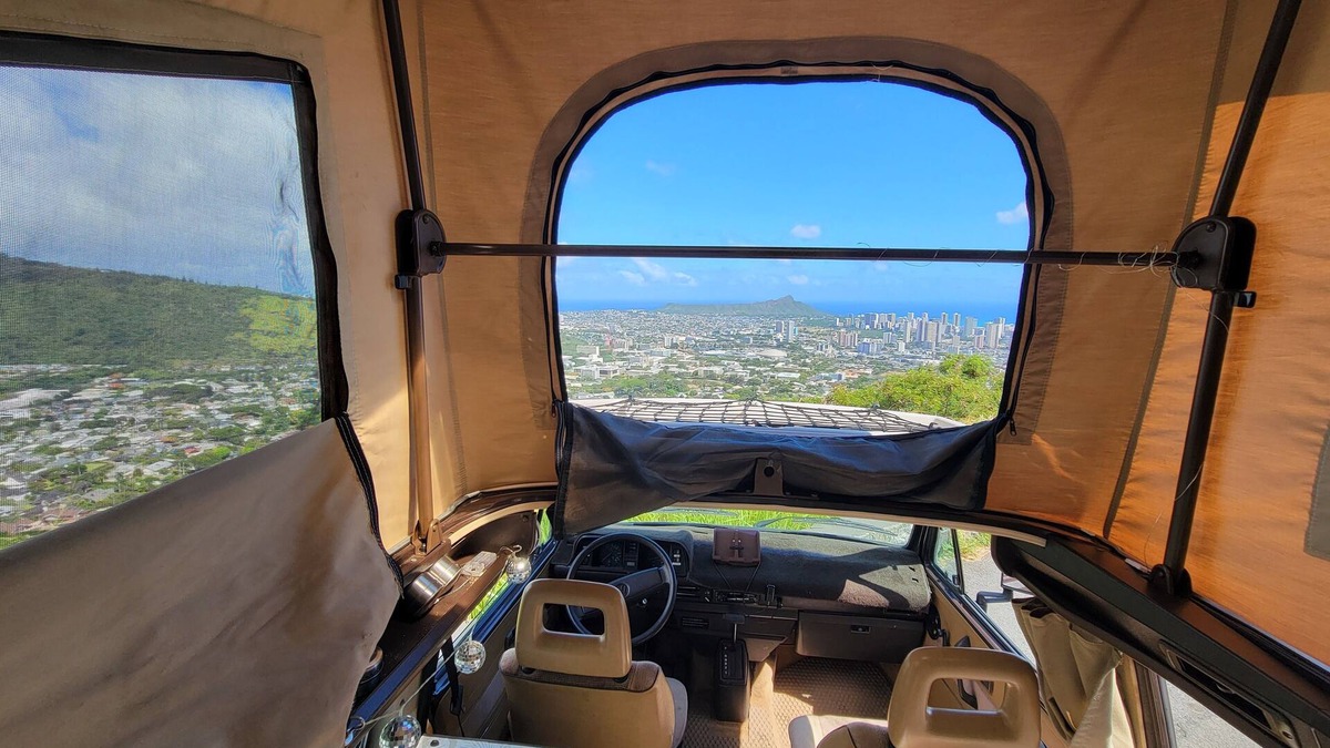 Maili House | West Side Westy - 1985 VW Westfalia