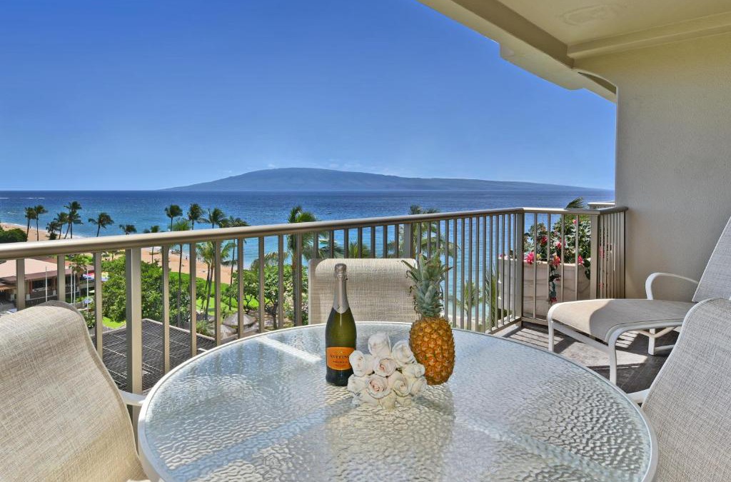 Kaanapali House | Whaler 859 BeachFront Luxury Condo w Ocean Views
