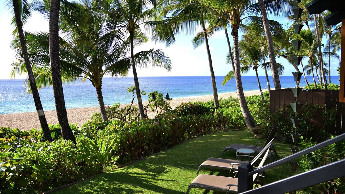 Pupukea House | Zen Ambiance On The Sand At Ke Iki Beach