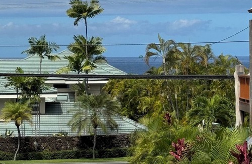 Kailua-Kona Apartment | 1 Bdrm Ocean View walk to Turtle Beach, close to Kona Village&Magic Sands Beach