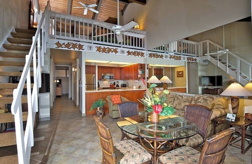 Kahana Condo | 2 Beachfront Units in Papakea Resort
