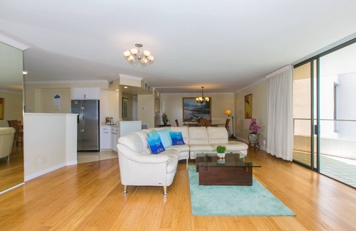 Waikiki Condo | 2-Bedroom Condo Just 8 Minutes Walk to Waikiki Beach