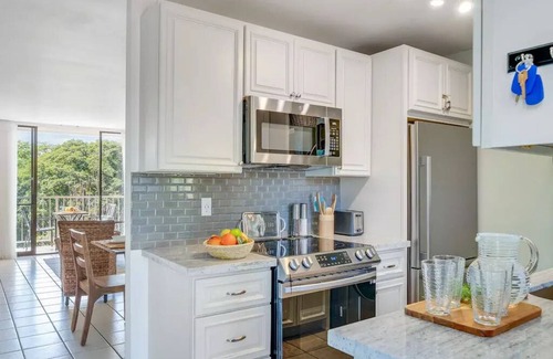 Kihei Condo | 20% Last minute Fall Discount -ocean view top floor Pacific Shores sleeps 6