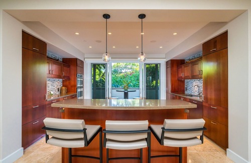 Wailea Condo | 20% OFF SPECIAL SEPT 14 to 24 th DIRECT BEACHFRONT WAILEA 4Bd 3BA 3892 s.f.VIEWS