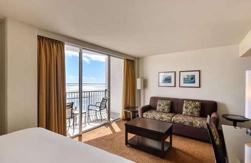 Honolulu Hotel | 2x Diamond Head Ocean View Suite 1 King Room at Room at Park Shore Waikiki