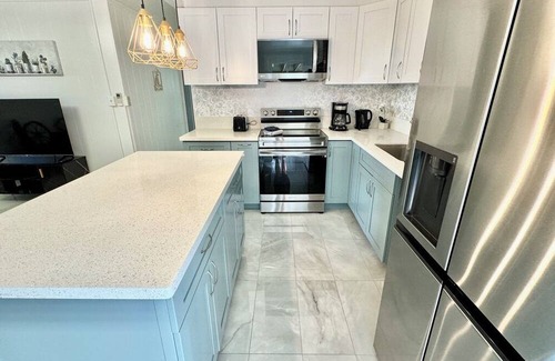 Ewa House | 3-bedroom townhome in peaceful Ewa Beach with AC