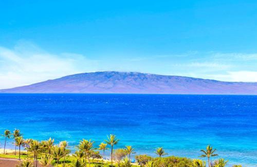 Honokowai Apartment | 3-Bedroom Villas at Honua Kai Konea by KBM